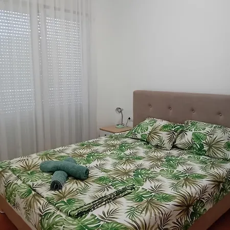 Apartment Aura *